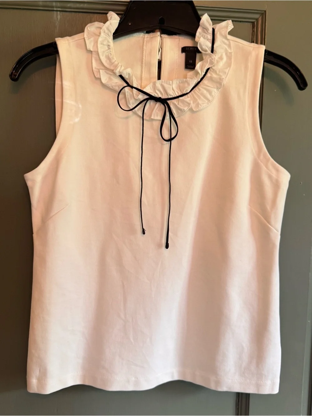 J. Crew White Ruffle Tie-Neck Sleeveless Top in Ponte EUC